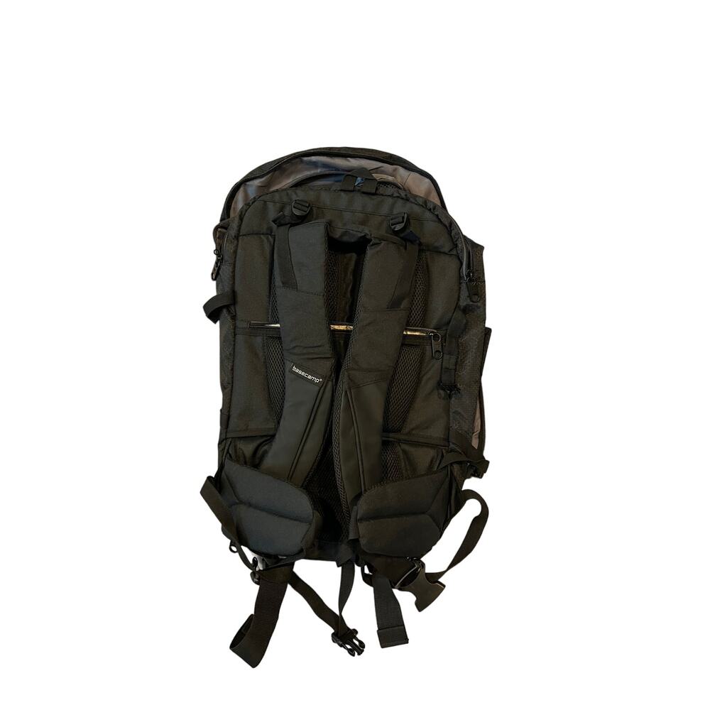 Basecamp Clamshell Hiking Backpack - Picture 7 of 8
